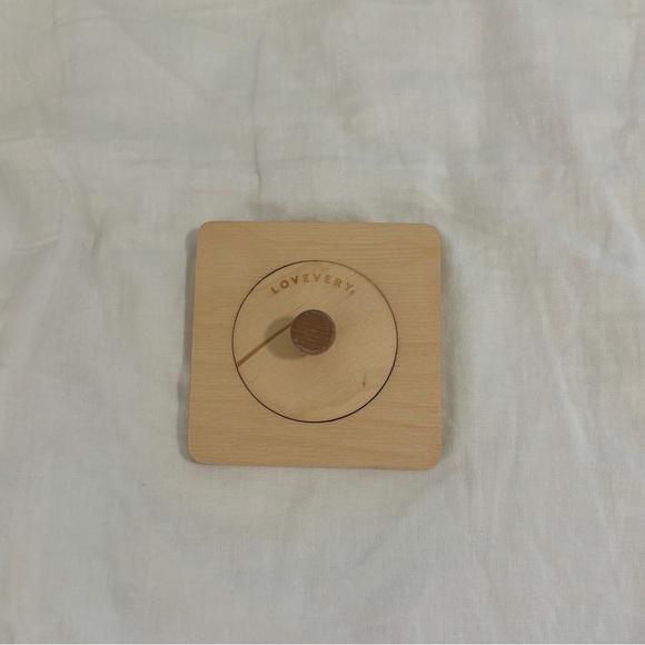 Lovevery Baby’s First Puzzle - Picture 2 of 2